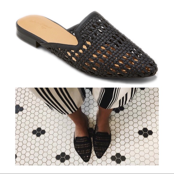 Shoes - Woven Backless Slip on Mules Flats Black 6 NEW